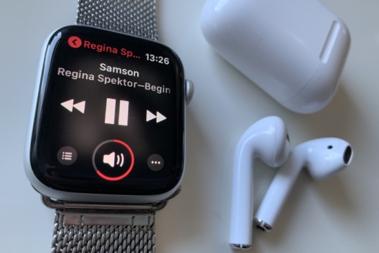 play apple music on apple watch music app